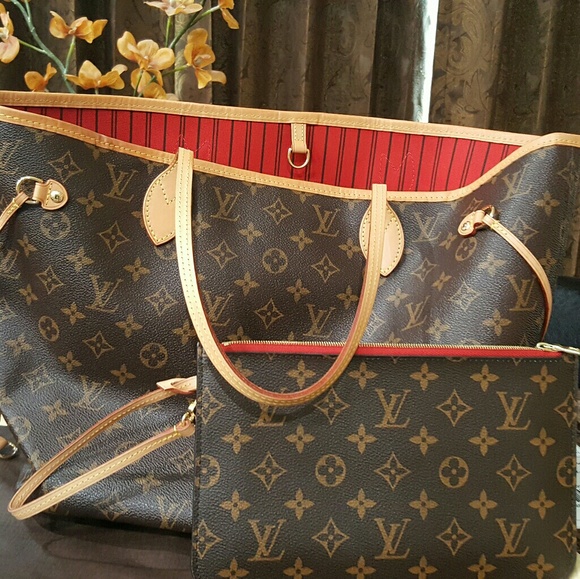Louis Vuitton Neverfull Mm - Picture 3 of 5